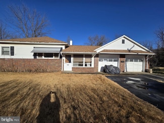 125 Kennedy Ave, Ogdensburg, NJ 07439