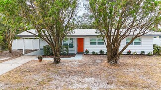 3188 Bay St, Sarasota, FL 34237