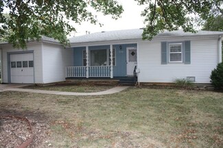 334 N 9th St, Towanda, KS 67144