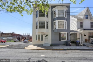 30 N 2nd St, Steelton, PA 17113
