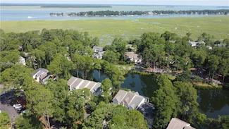 32 Quartermaster Ln, Hilton Head Island, SC 29928