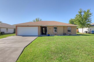 1206 Meadow Ridge, Carl Junction, MO 64834