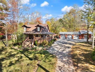 13500 Corydon Ramsey Rd NW, Palmyra, IN 47164