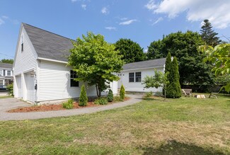 49 Green St, Biddeford, ME 04005