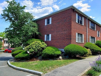 10 Lake Shore Terrace Unit 1, Brighton, MA 02135