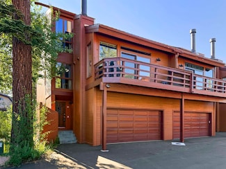 143 Lakeview Blvd 15 - Door 11 Unit Door 11, Mammoth Lakes, CA 93546
