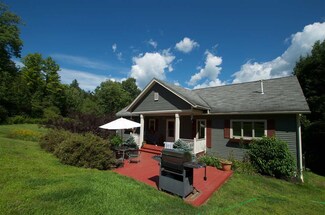 169 Old Shady Ln, Morristown, VT 05661