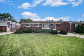 28426 Denise St, Madison Heights, MI 48071