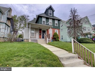 841 10th Ave, Prospect Park, PA 19076