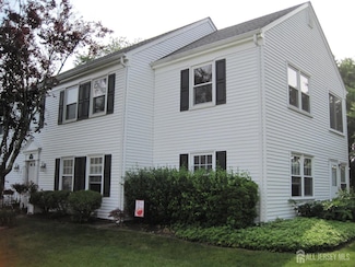 570 Westport Ln Unit B, Monroe Township, NJ 08831