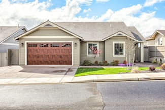 767 Sonoma Ct, Medford, OR 97504