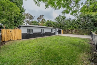2133 Powers St, Pomona, CA 91766