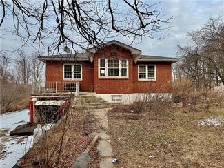 82 Dutch Rd, Lehighton, PA 18235