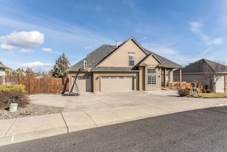 3508 SW 35th Place, Redmond, OR 97756