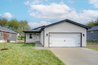 118 Bobby Jones Blvd, Frankfort, KY 40601