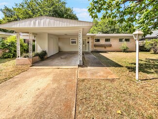 231 W Davis St, Duncanville, TX 75116