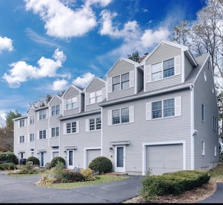 26 Lothrop St, Newtonville, MA 02460