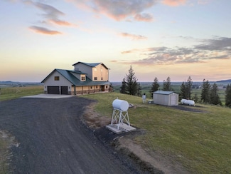 26004 E Horton Rd, Rockford, WA 99030