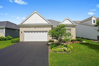 4064 Chesapeake Ln, Naperville, IL 60564
