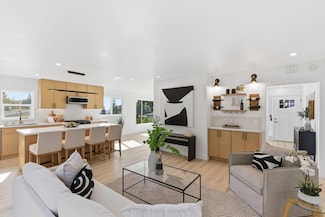 17838 Walnut Rd, Castro Valley, CA 94546