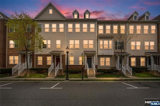 70 Wesmont Dr, Wood-Ridge, NJ 07075