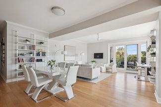 33 Calhoun St Unit 218D, Charleston, SC 29401