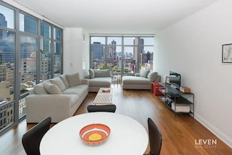 57 Reade St Unit 14E, New York, NY 10007