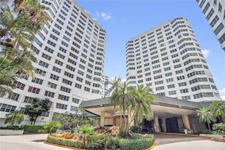 999 Brickell Bay Dr Unit 711, Miami, FL 33131