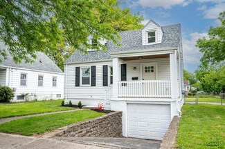 5402 Charloe St, Cincinnati, OH 45227