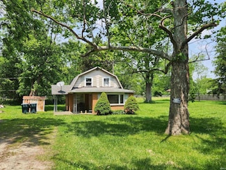 2624 E Memorial Dr, Muncie, IN 47302