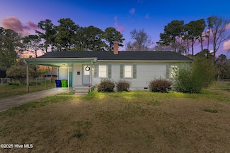 214 Bryan St, Havelock, NC 28532