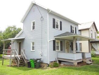70 S Alexander St, Millersburg, OH 44654