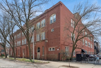 2510 N Wayne Ave Unit 302, Chicago, IL 60614