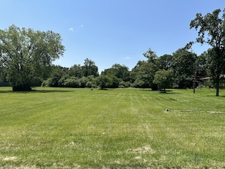 3420 York Rd, Oak Brook, IL 60523