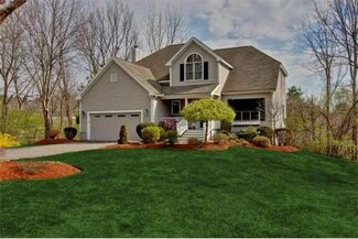 51 Pleasant St, Framingham, MA 01701