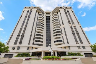 6001 Pelican Bay Blvd Unit 1205, Naples, FL 34108