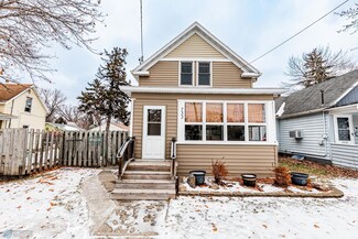 733 2nd St N, Fargo, ND 58102