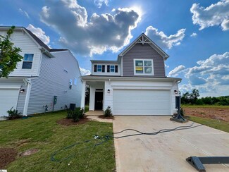 318 Metz Dr, Berea, SC 29611