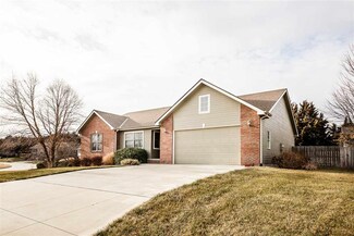 913 Brierwood Dr, Manhattan, KS 66502