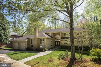 7816 Laurel Leaf Dr, Potomac, MD 20854