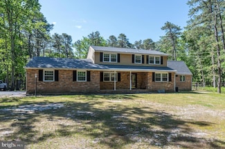 16 Saw Mill Rd, Medford, NJ 08055