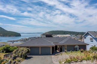 4911 Heather Dr, Anacortes, WA 98221