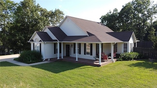 2544 Brownwood Ct, Poplar Bluff, MO 63901