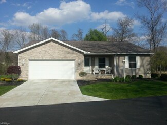 1131 Taylor Ln Unit 23, Mineral Ridge, OH 44440