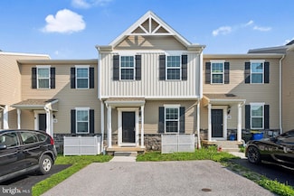 288 Homestead Dr, Hanover, PA 17331