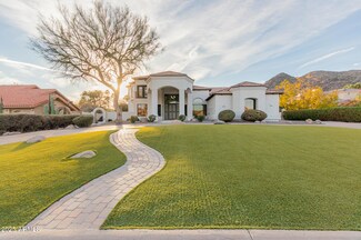 11628 S Warcloud Ct, Phoenix, AZ 85044
