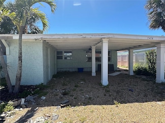 13434 1st St E, Madeira Beach, FL 33708