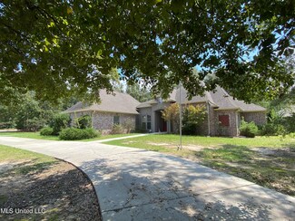 6050 Woods Rd, Picayune, MS 39466