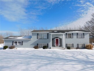 1014 Clarkson Parma Tl Rd, Hilton, NY 14468