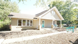 311 W Richardson Ave, Puxico, MO 63960